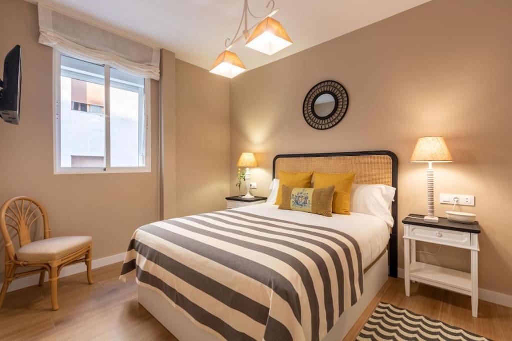 Plaza Nueva Deluxe Suite By Valcambre Севилья Экстерьер фото