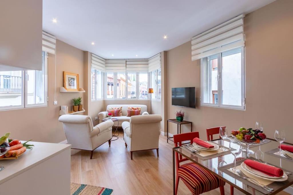 Plaza Nueva Deluxe Suite By Valcambre Севилья Экстерьер фото