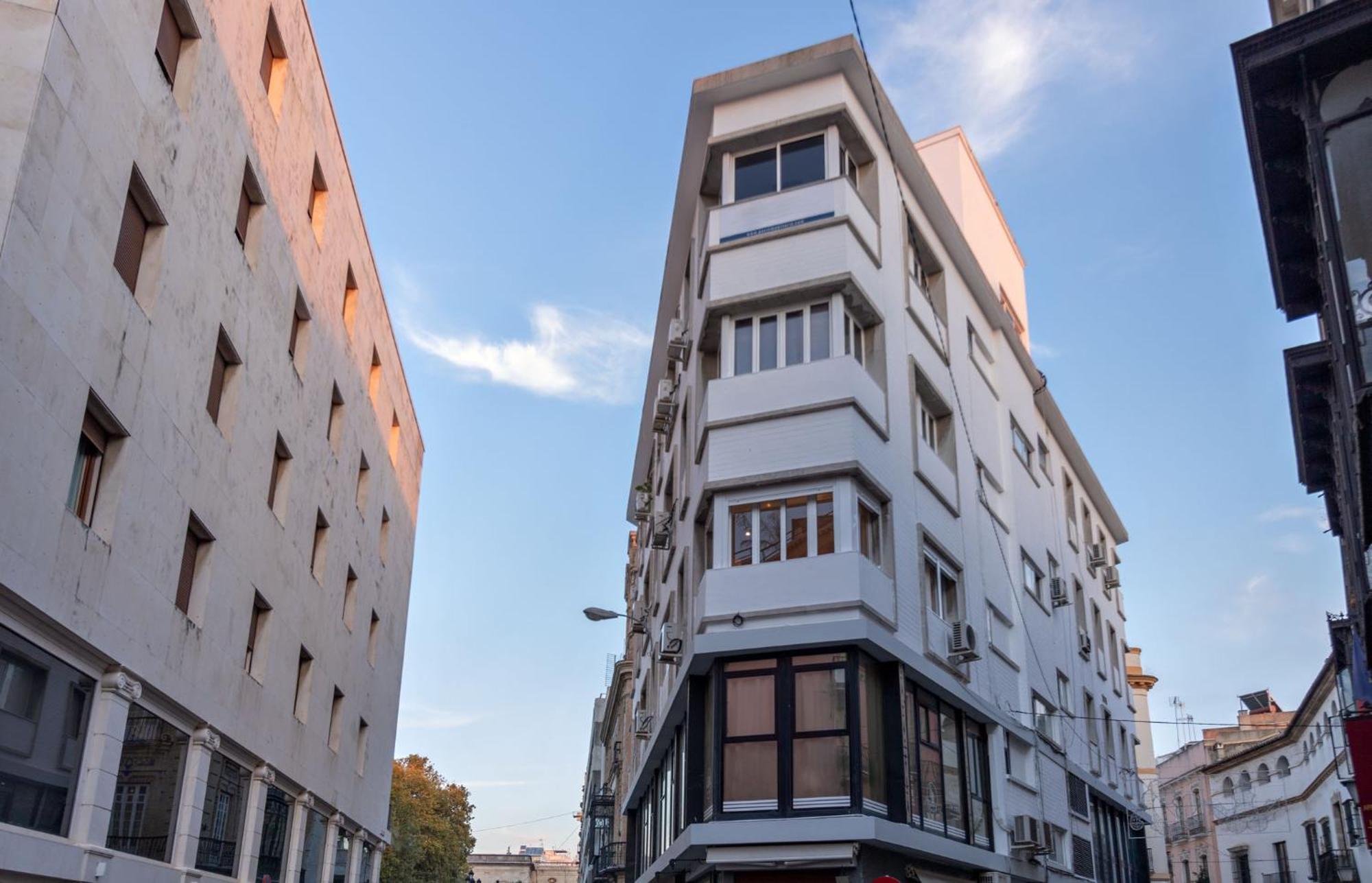 Plaza Nueva Deluxe Suite By Valcambre Севилья Экстерьер фото
